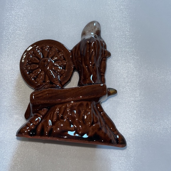 Salt and Pepper shaker set - Spinning Wheel Salt and Pepper Shaker set. Vintage - Picture 4 of 11